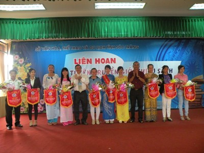 LIÊN HOAN TUYÊN TRUYỀN GIỚI THIỆU SÁCH TỈNH SÓC TRĂNG 2013