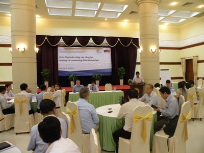 TẬP HUẤN “NÂNG CAO NĂNG LỰC VỀ CÔNG TÁC TIẾP THỊ ĐIỂM ĐẾN DU LỊCH”
