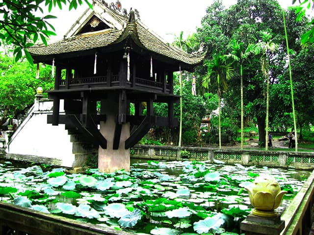 TỔ CHỨC KỶ LỤC CHÂU Á CÔNG NHẬN CHÙA MỘT CỘT LÀ NGÔI CHÙA CÓ KIẾN TRÚC ĐỘC ĐÁO NHẤT