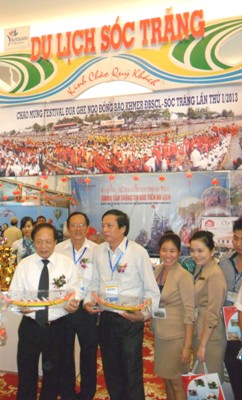 SÓC TRĂNG THAM GIA THÀNH CÔNG HỘI CHỢ DU LỊCH BIỂN QUỐC TẾ NHA TRANG – VIỆT NAM NĂM 2013