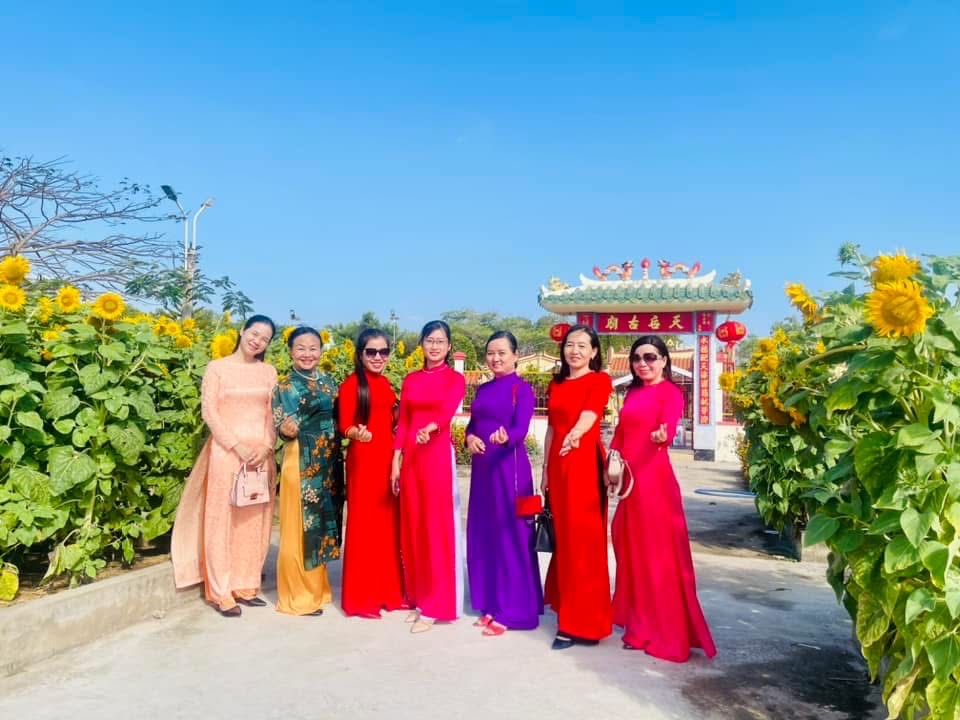 Thiên Hậu Cổ Miếu Thị Xã Vĩnh Châu Rộn Ràng Sắc Xuân