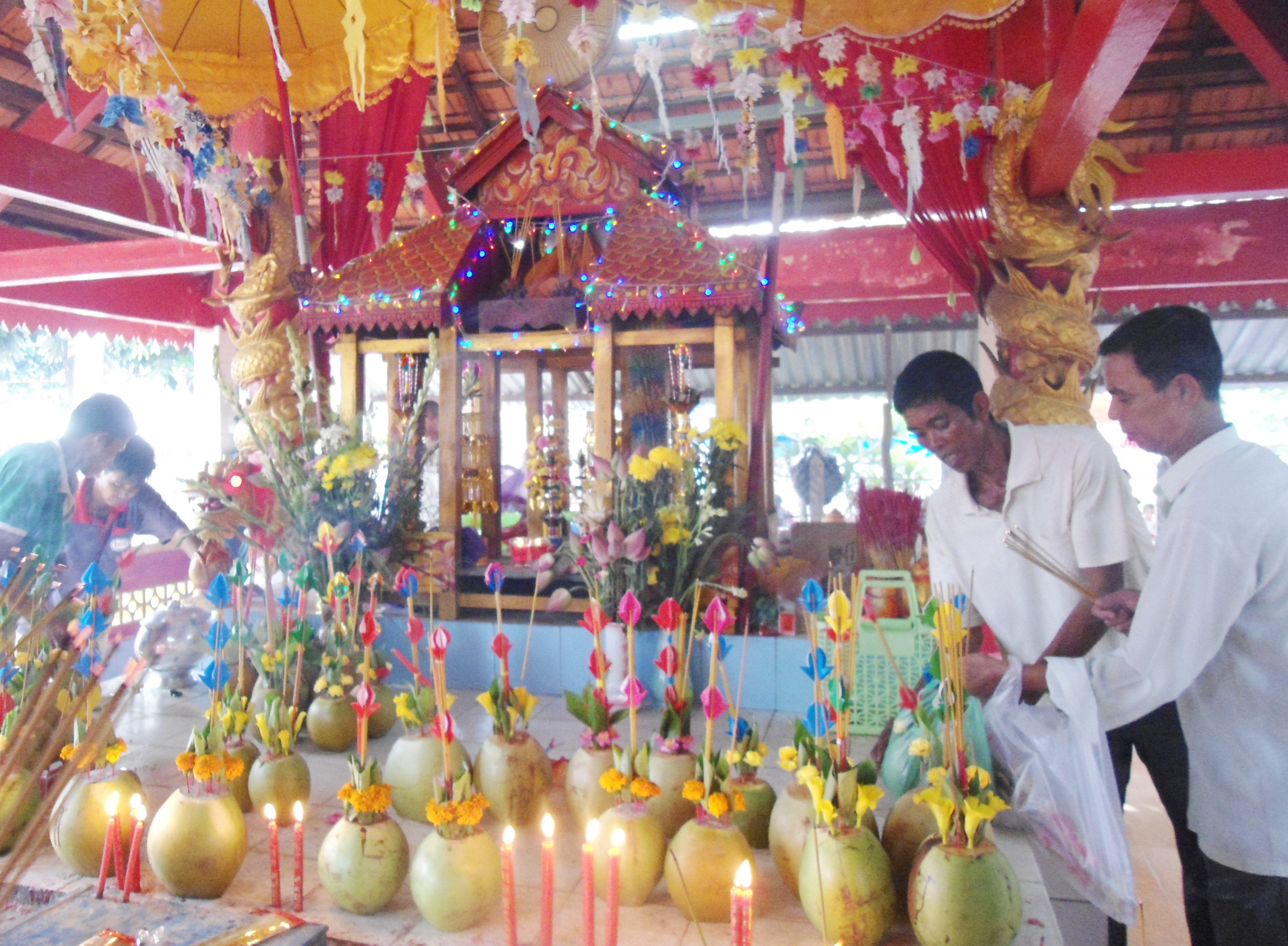Lễ hội Thác Côn (lễ hội Cúng Dừa)